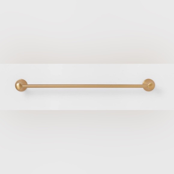 Threshold 18” Casual Tower Bar in Brass - Picture 1 of 5